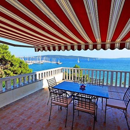 Apartment Luxury Cream Kaštela 部屋 写真