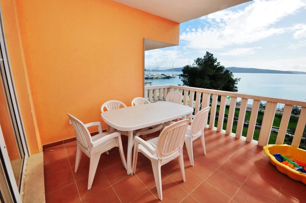 Apartment Luxury Cream Kaštela 部屋 写真